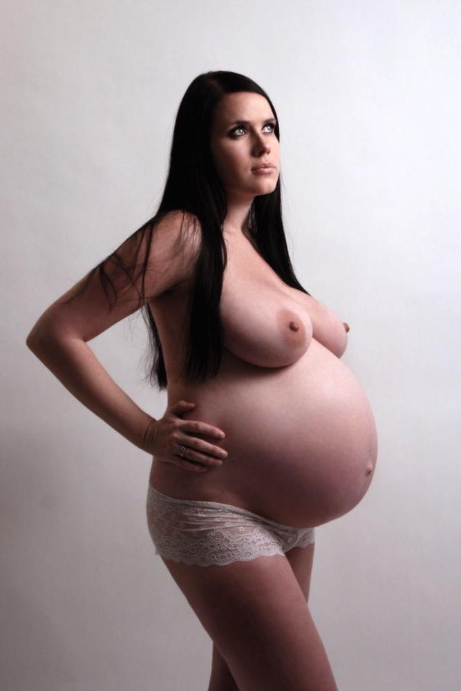 25P Pregnant and Still Sexy 145