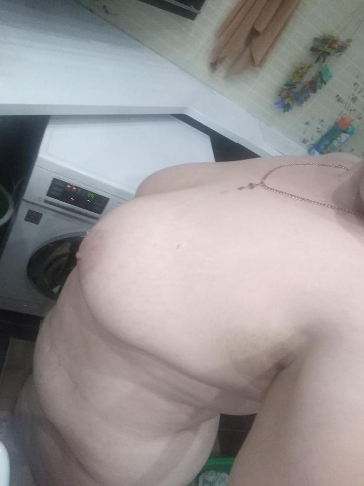 25P Girlfriend 42 years old