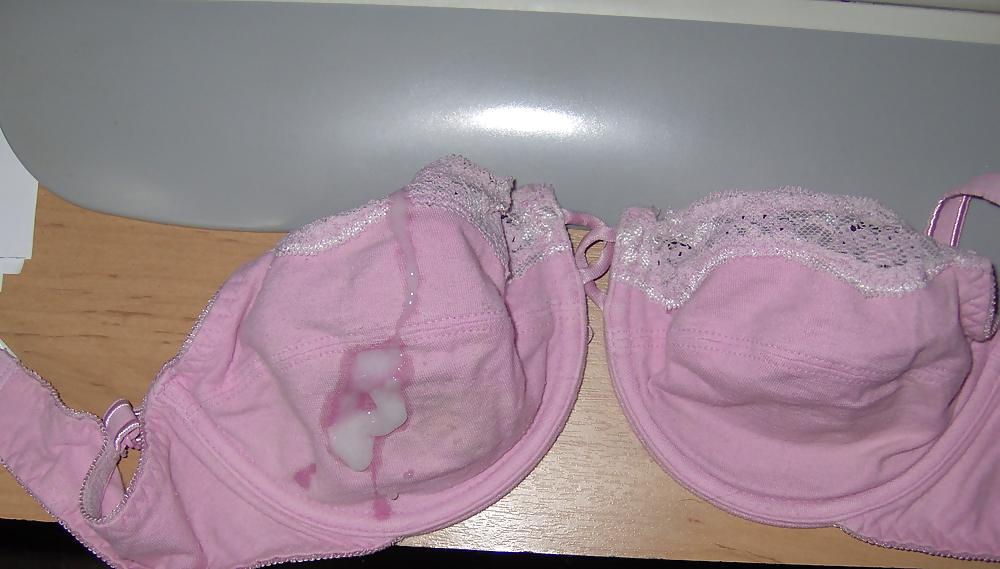 13P Bras and cum on it