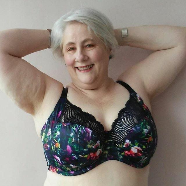 25P BBW SEXY BRA 276