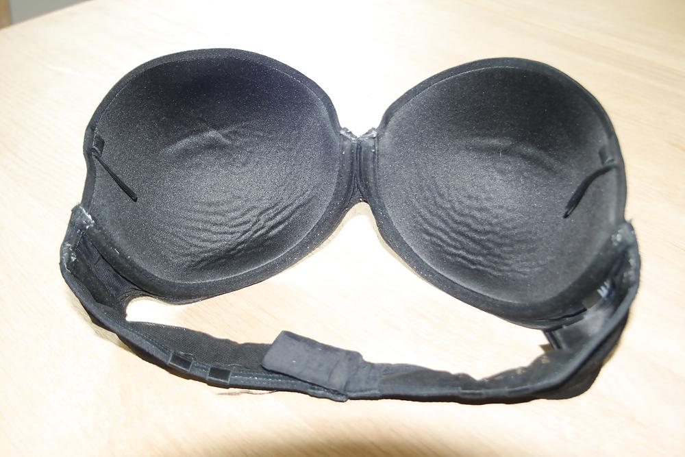 12P Used D80 bra