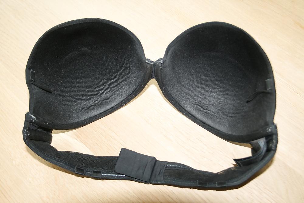12P Used D80 bra
