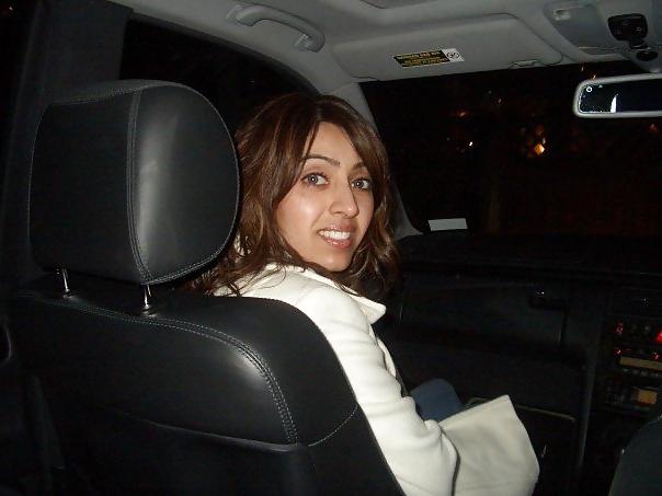 25P Hot and Sexy Indian, Desi, NRI, Punjabi Cheating Slut Wife!!