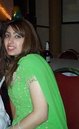 25P Hot and Sexy Indian, Desi, NRI, Punjabi Cheating Slut Wife!!