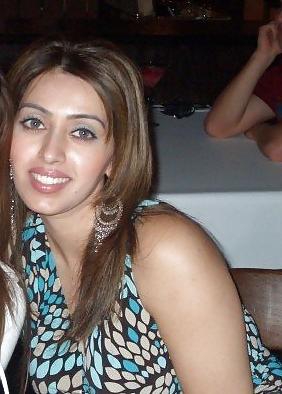 25P Hot and Sexy Indian, Desi, NRI, Punjabi Cheating Slut Wife!!