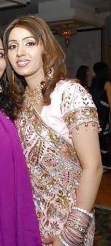 25P Hot and Sexy Indian, Desi, NRI, Punjabi Cheating Slut Wife!!