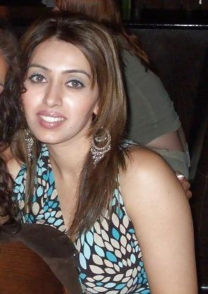 25P Hot and Sexy Indian, Desi, NRI, Punjabi Cheating Slut Wife!!