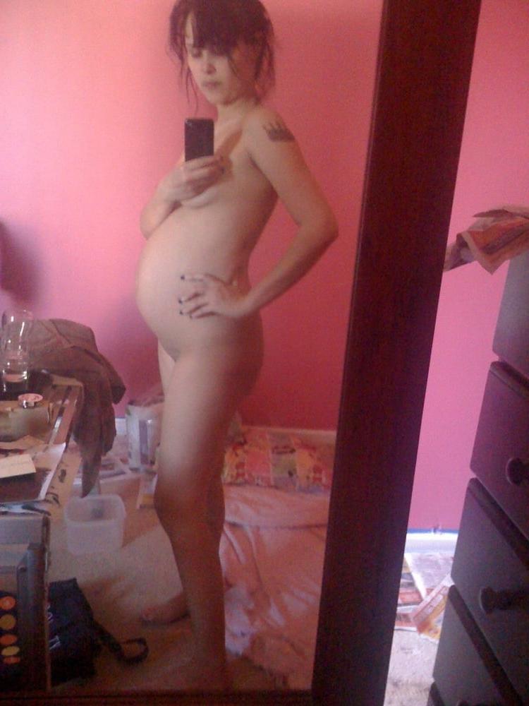 25P Pregnant and Still Sexy 146