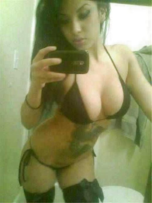 25P Cum on MocoSpace 