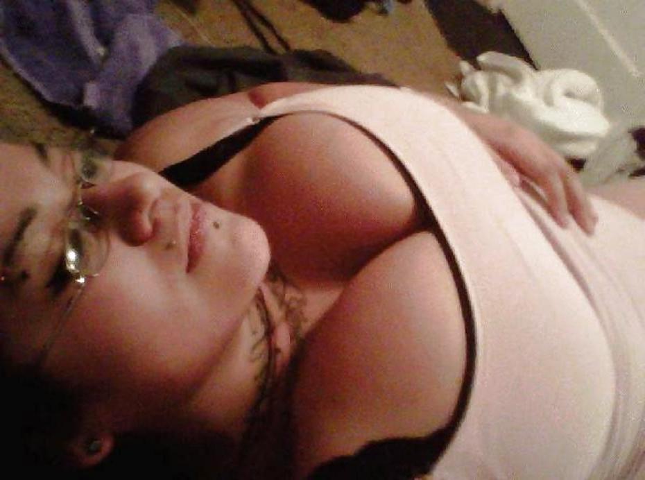 25P Cum on MocoSpace 