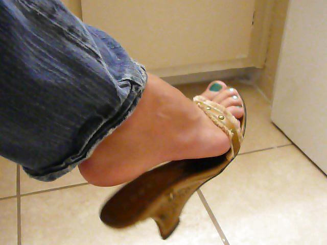 6P Pretty feet