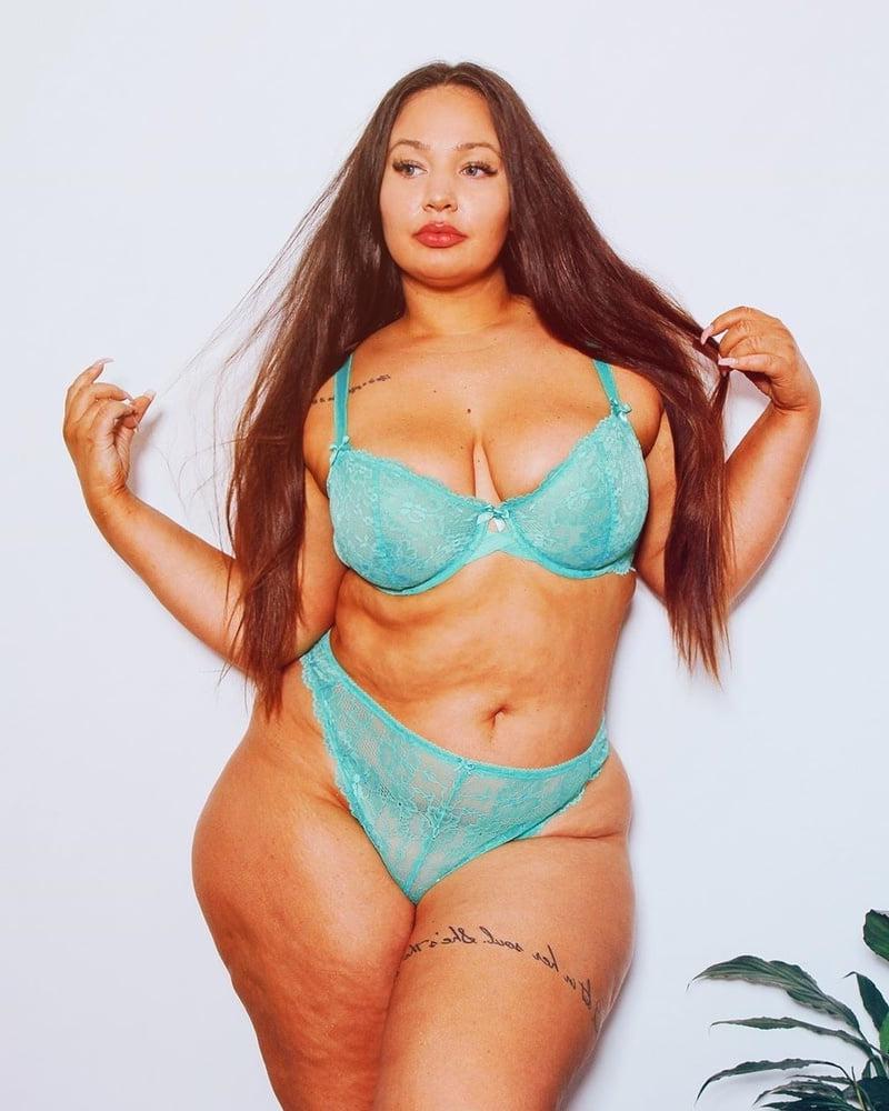 25P BBW SEXY BRA 275