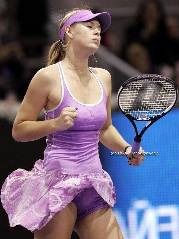 23P Maria Sharapova's sweaty cunt - I'd give anything to lick it