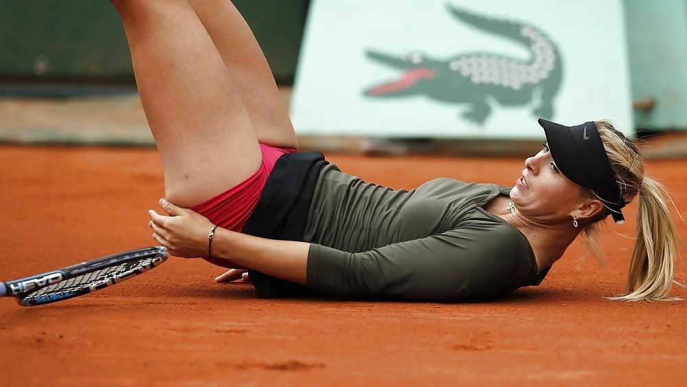 23P Maria Sharapova's sweaty cunt - I'd give anything to lick it