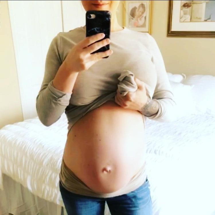 25P Sexy Pregnant Girls 102