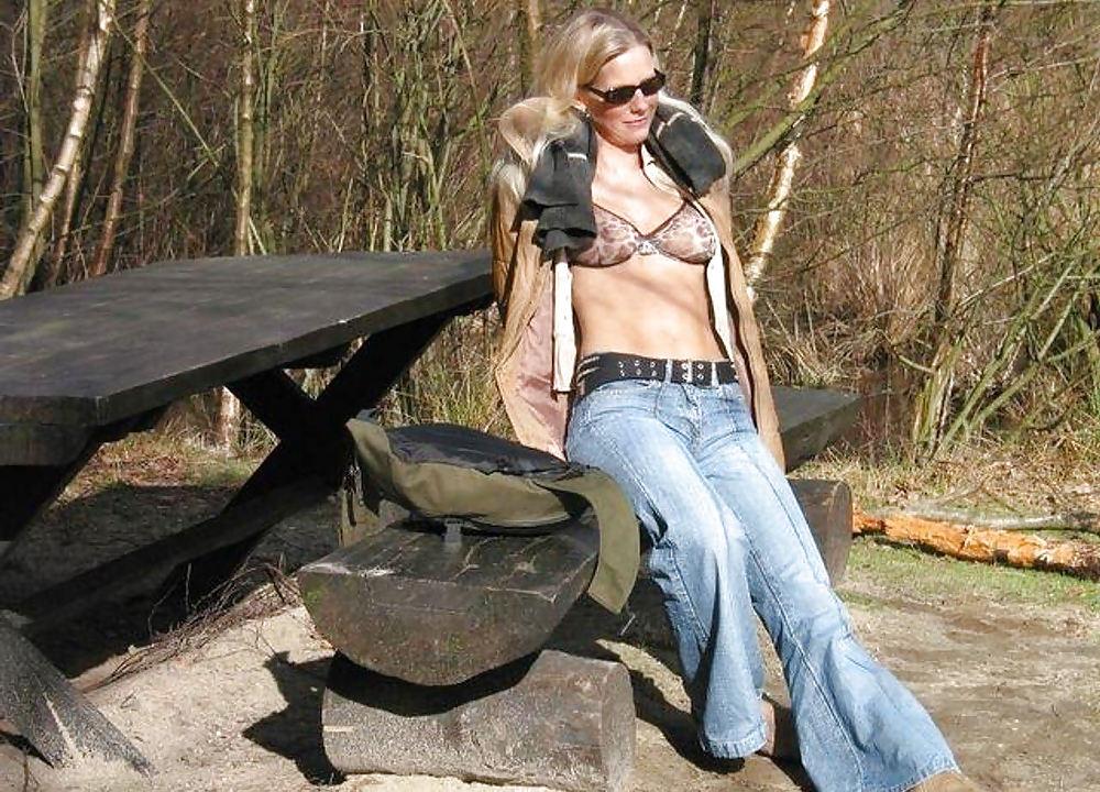 22P Pregnant Mature