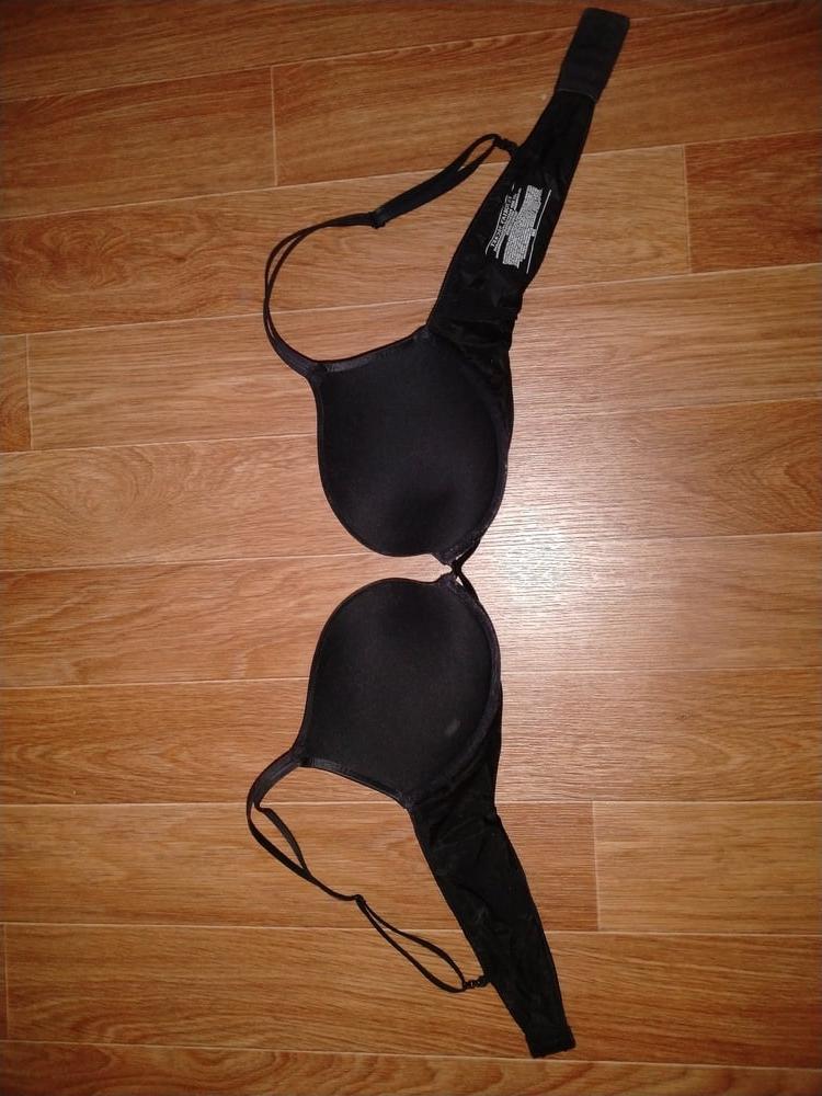 10P My gf victoria secret bra 38b