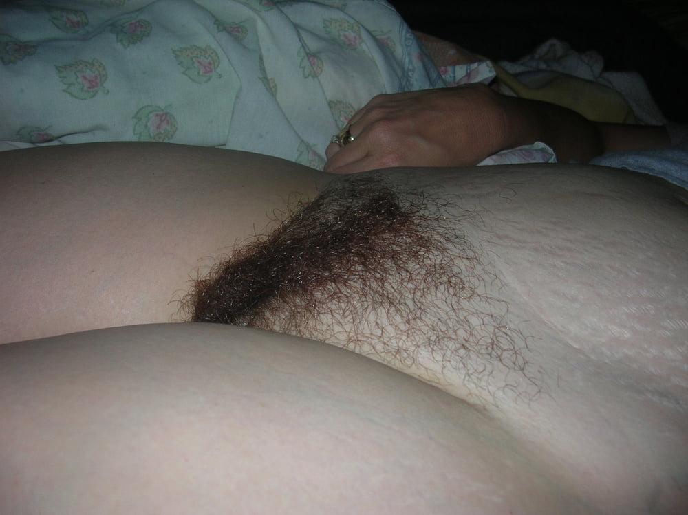 25P Wife's Cunt
