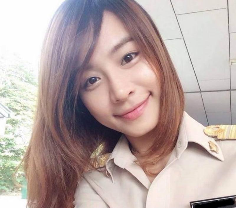 25P Thai teacher 1