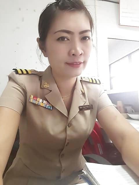 25P Thai teacher 1