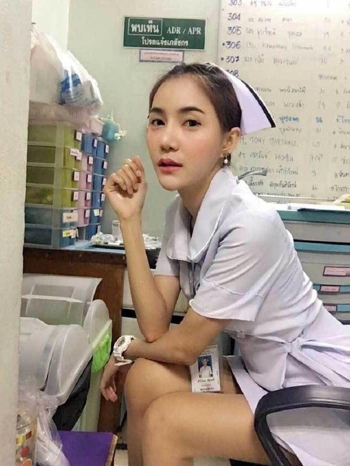 8P Thai nurses 1