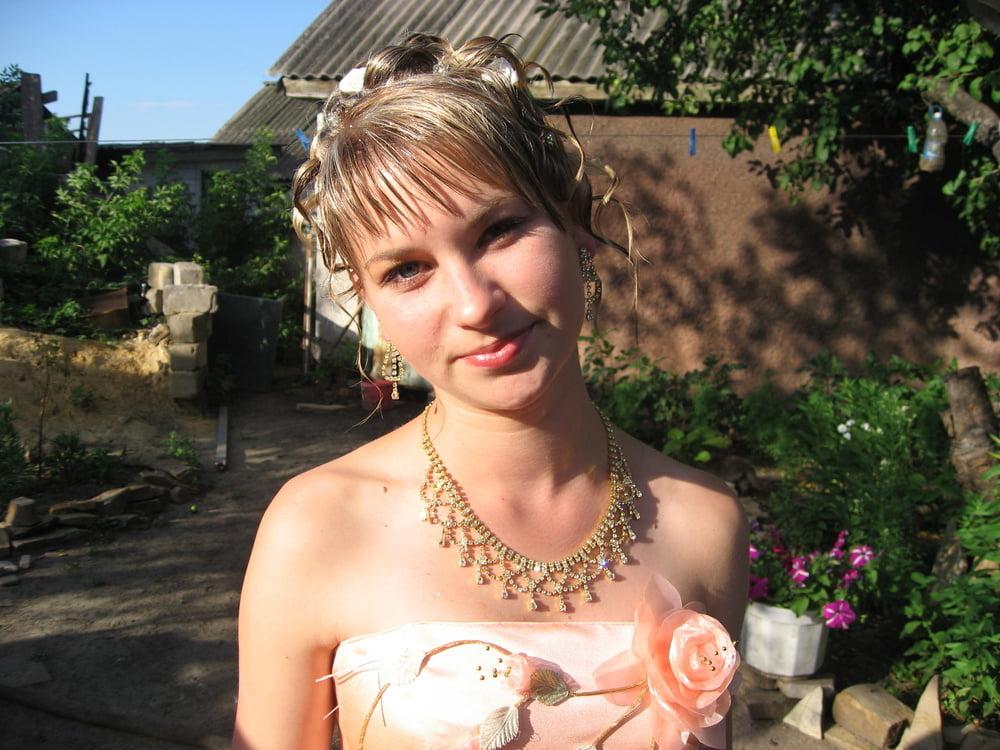 25P AP00178 Ukrainian graduate student private life