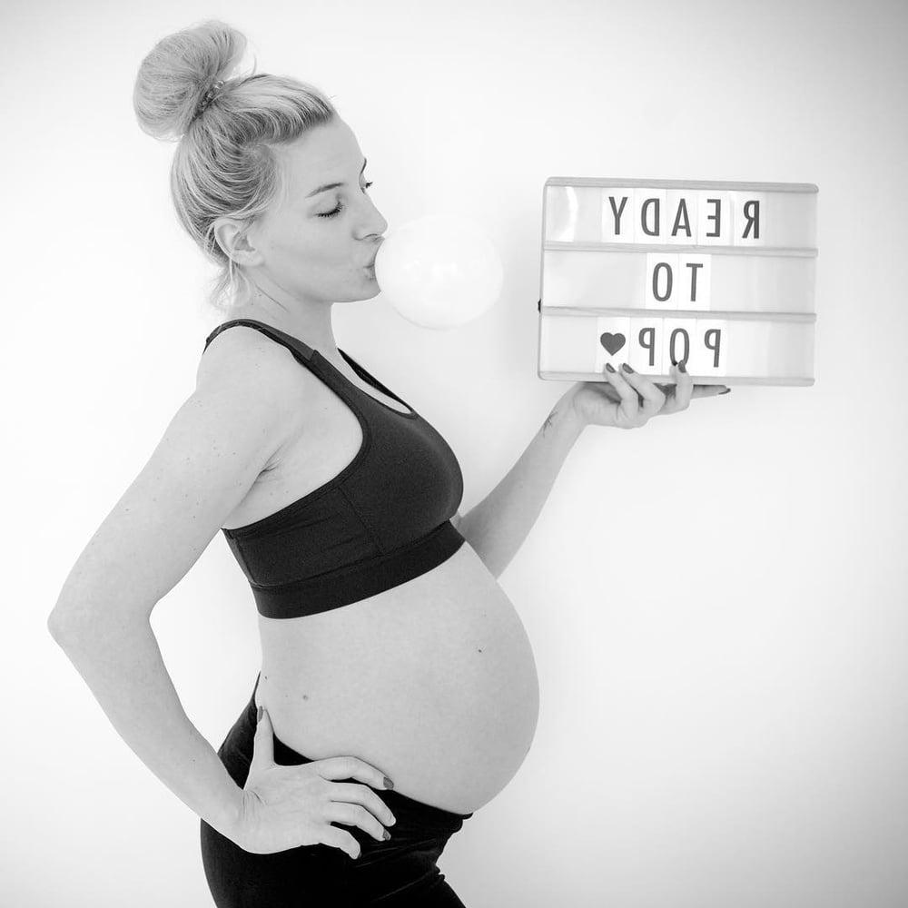 25P Sexy Pregnant Girls 101