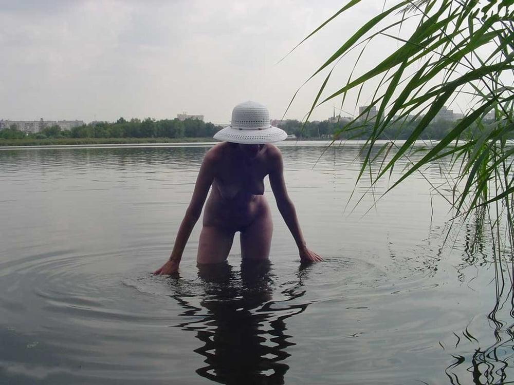 25P boating MILF