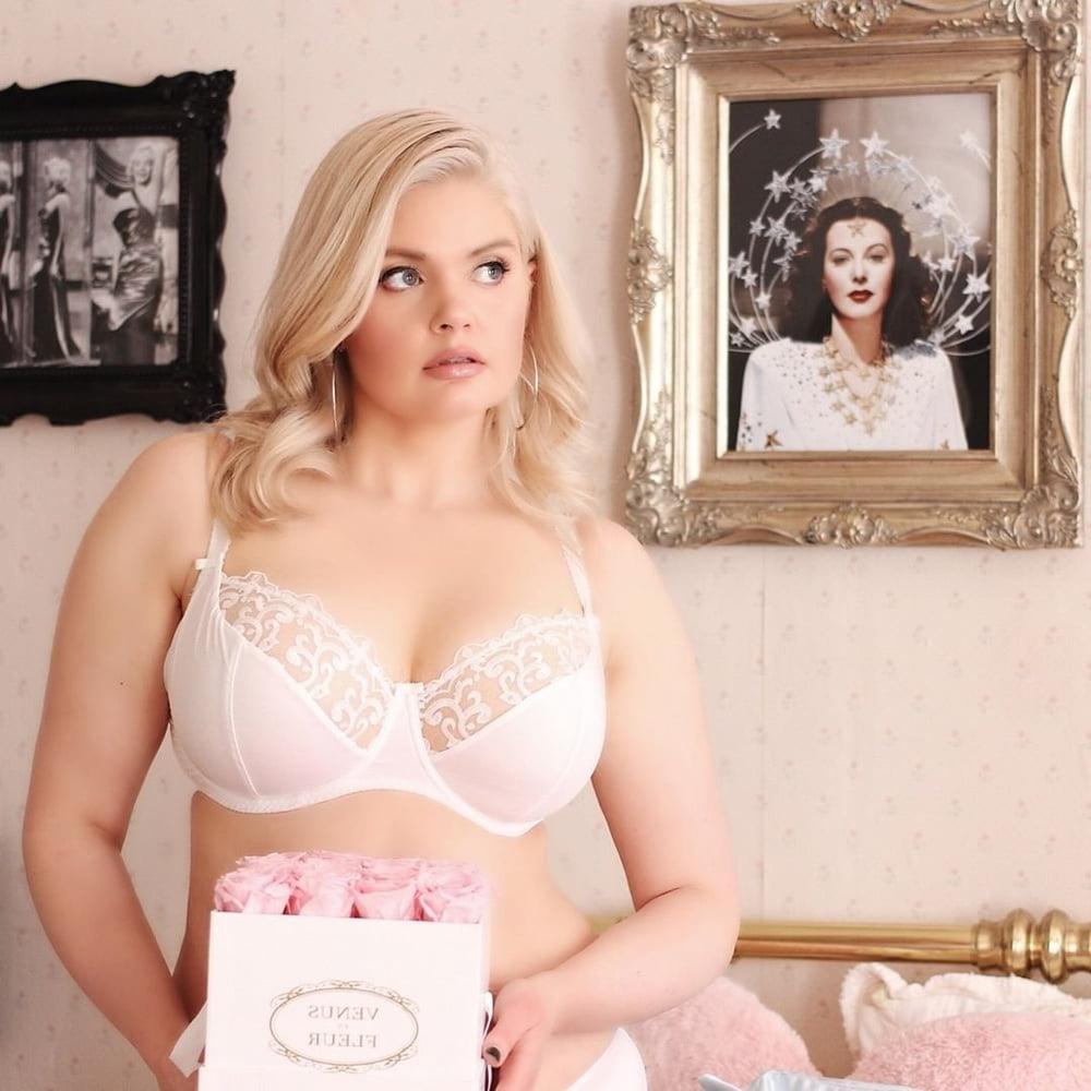 25P BBW SEXY BRA 262