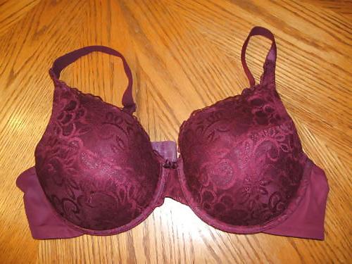 25P Used black bra
