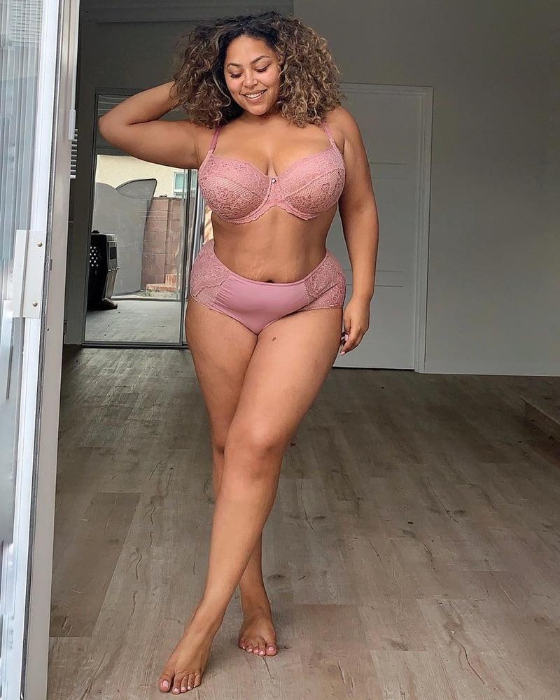 25P BBW SEXY BRA 263
