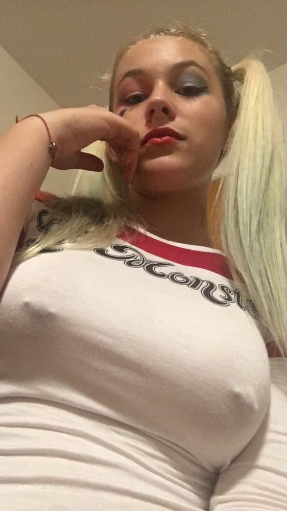 25P No Bra 11