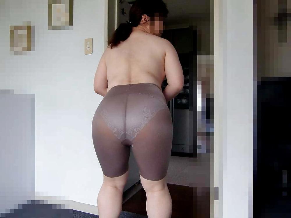 25P JAPANESE BBW MATURE 2