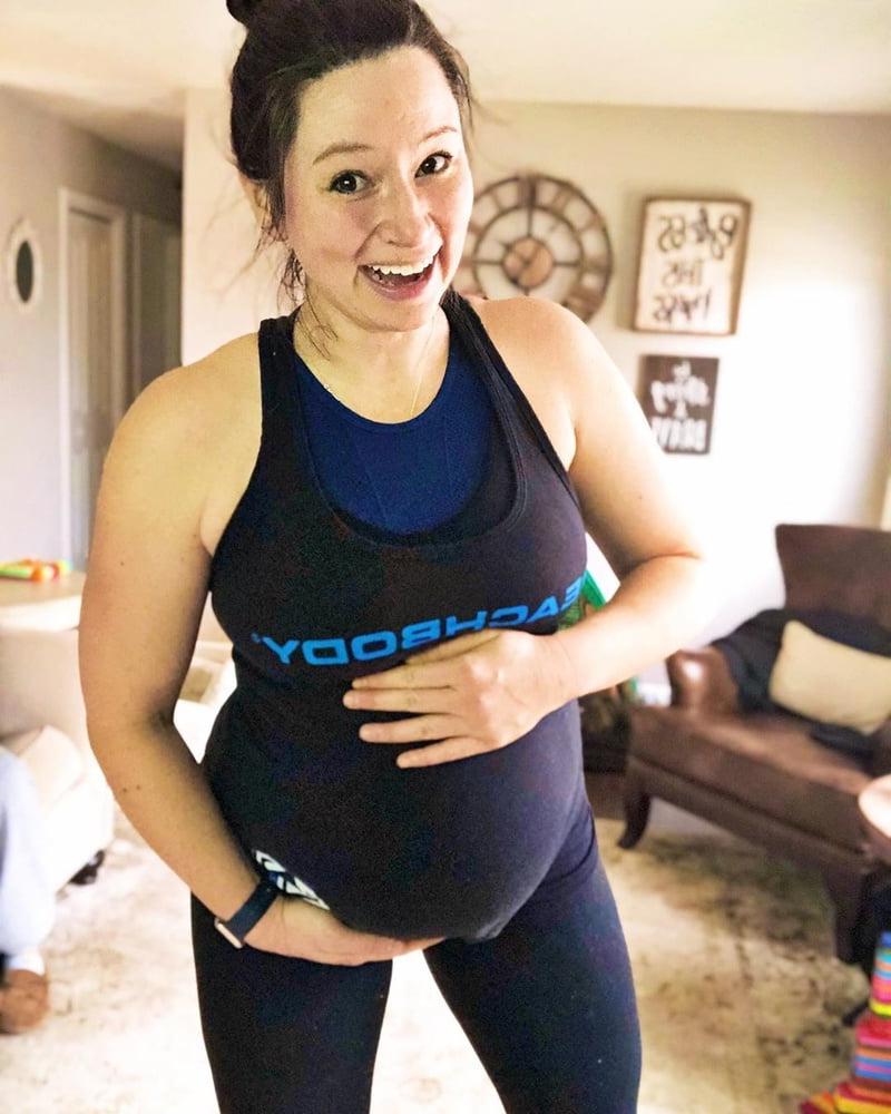 25P Sexy Pregnant Girls 100