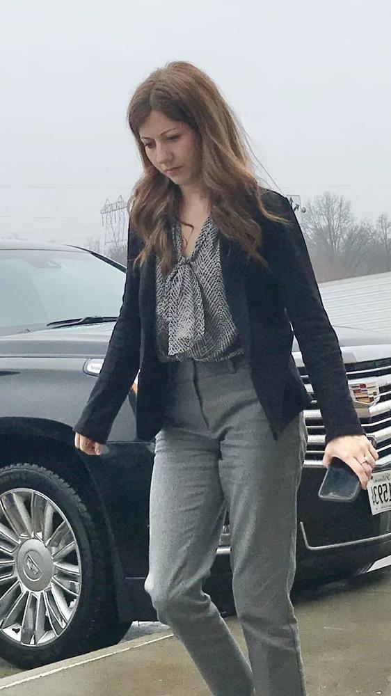 22P Pretty slim milf  VPL