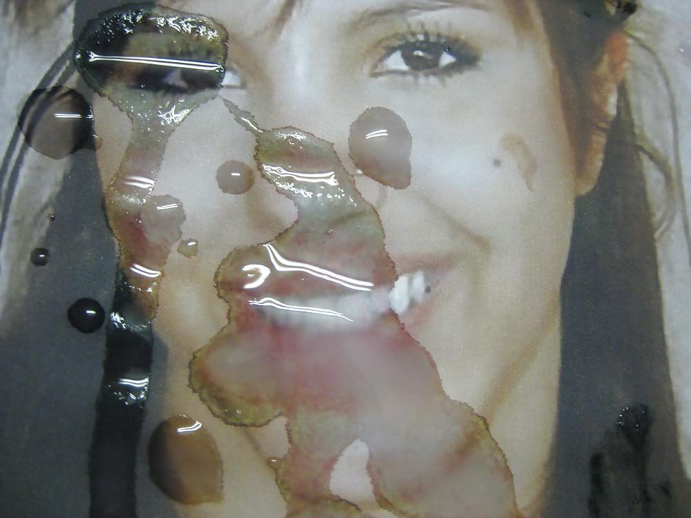 12P Gman Cum on Face of a French Slut 