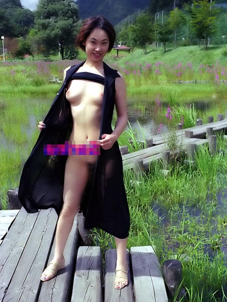 25P Japanese amateur outdoor 1777