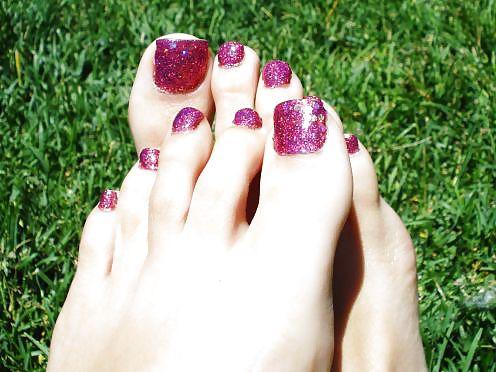 9P Pretty feet & soles