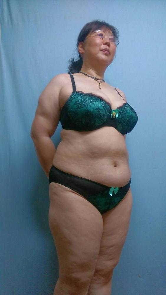 24P JAPANESE BBW MATURE  4