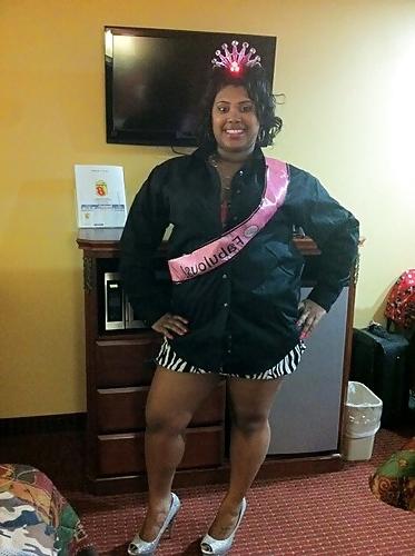 22P NICE THICK WOMEN