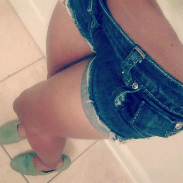 22P NICE THICK WOMEN