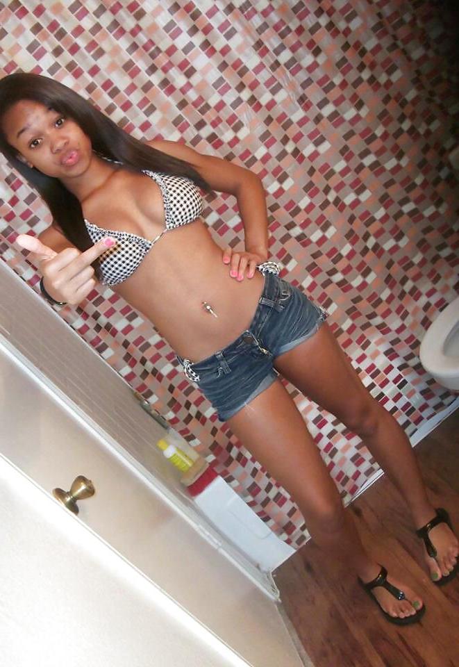 22P NICE THICK WOMEN