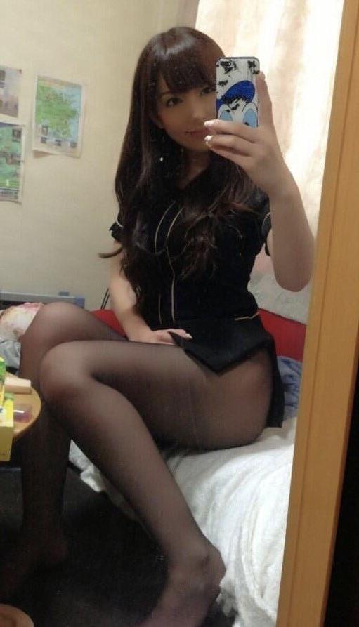 25P Japanese wives in pantyhose #2