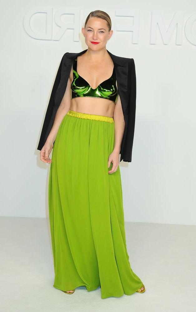 9P Kate Hudson - Sexy Metallic Bra Feb 7th '20