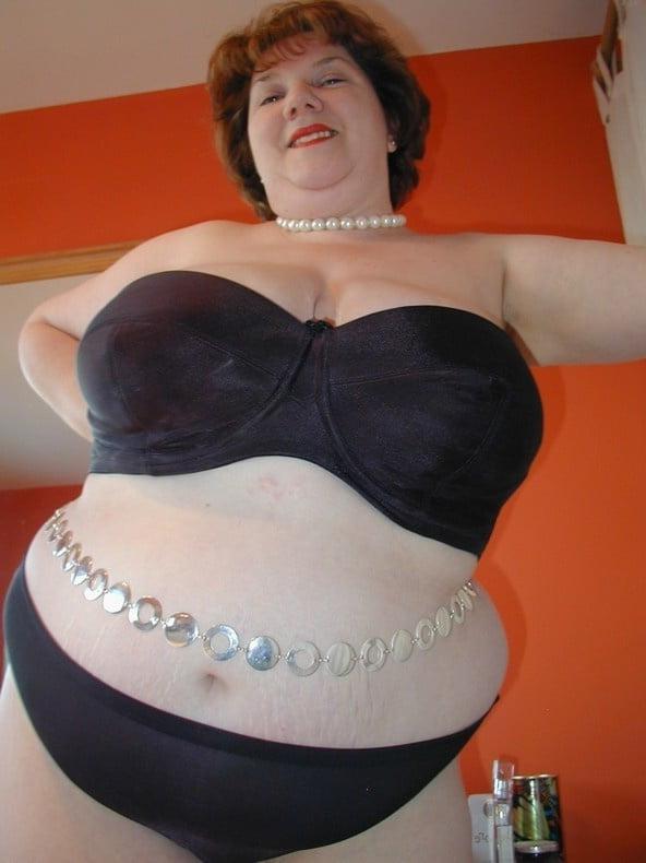 25P Chris44g Black bra &amp; knickers