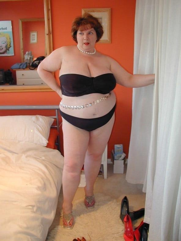 25P Chris44g Black bra &amp; knickers