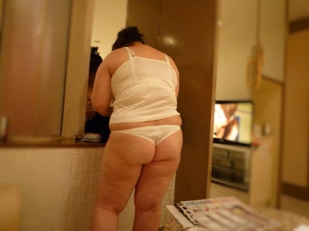 25P JAPANESE BBW MATURE 1