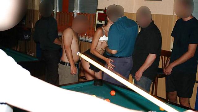 11P Vacances rdv dans un bar