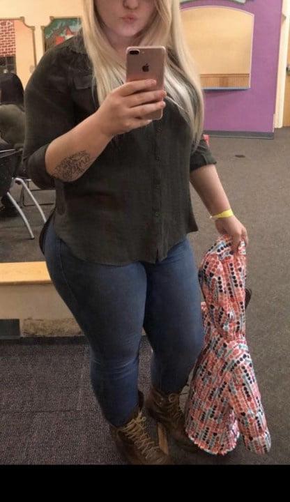 10P Young Thick Milf