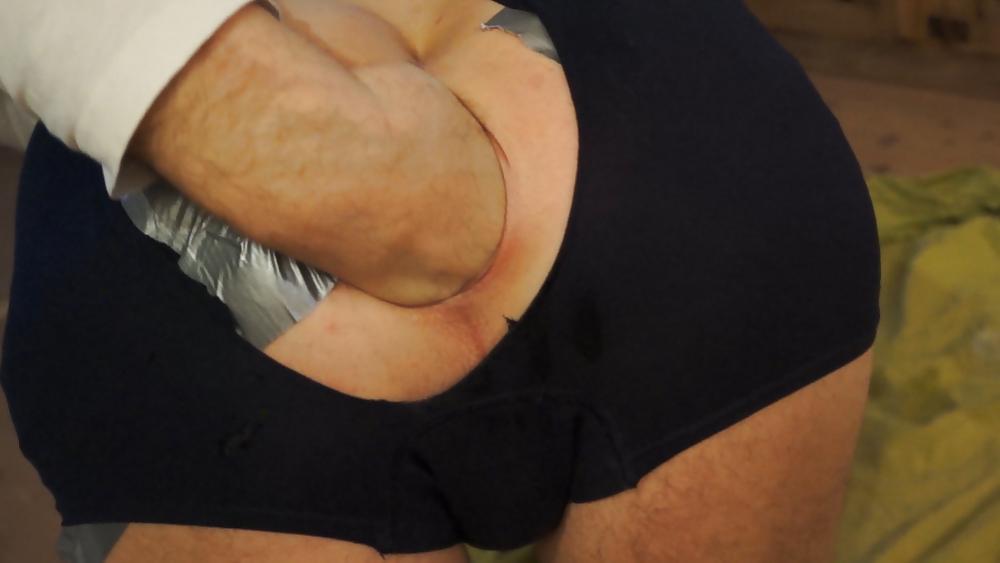 18P My asshole spread fist prolapse and gape Dez 2012